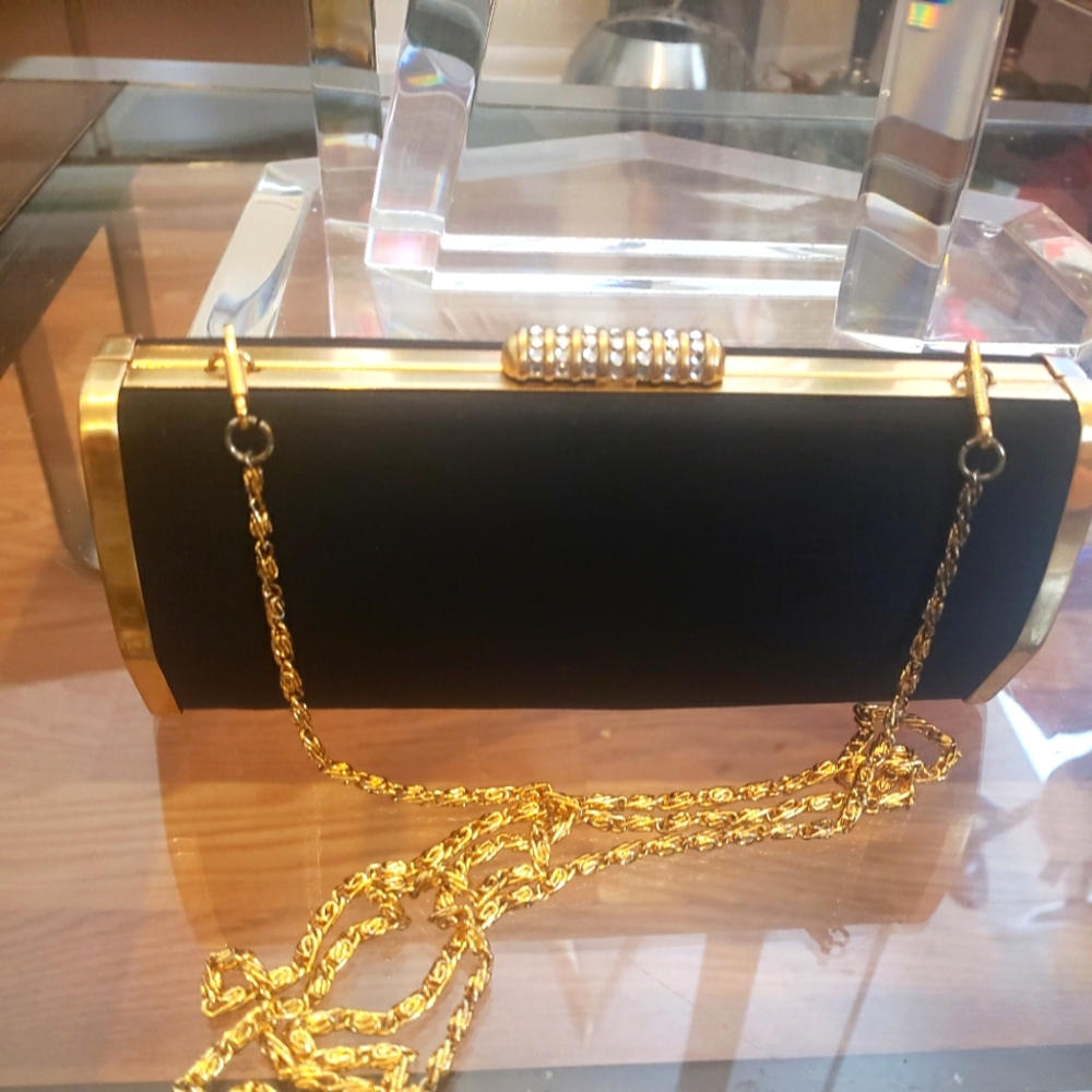 Jessica McClintock black evening hard case clutch